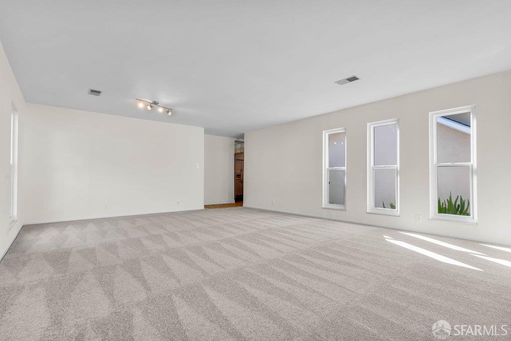 Detail Gallery Image 10 of 46 For 2646 Doidge Ave, Pinole,  CA 94564 - 3 Beds | 2 Baths