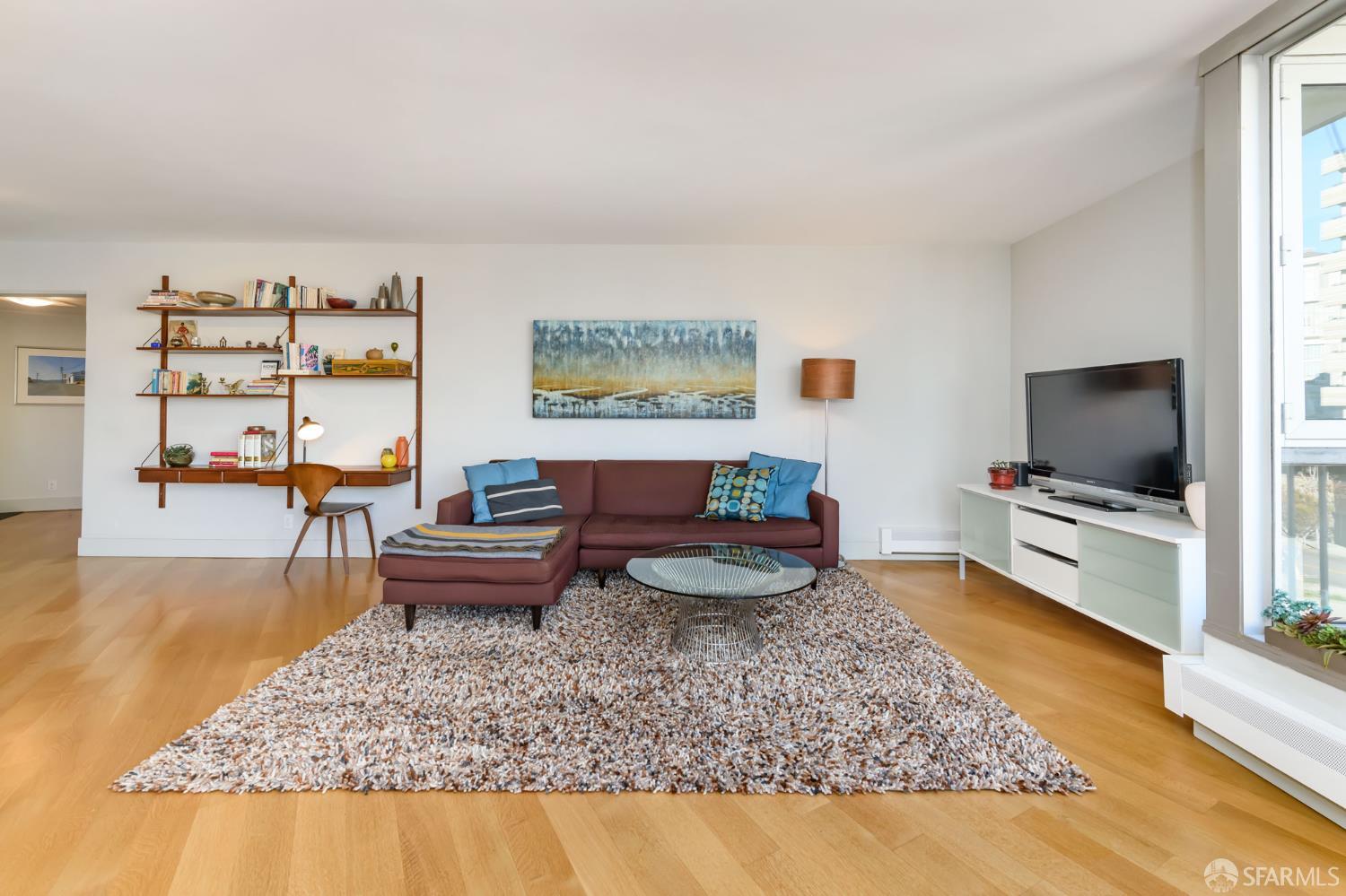 1200 Gough Street # 2A