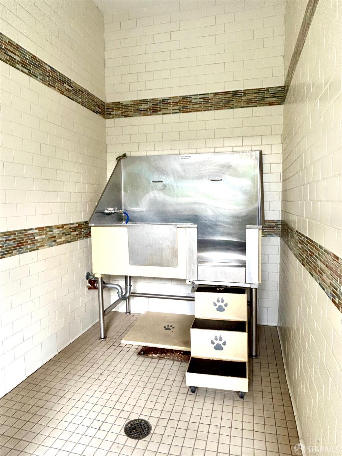 Detail Gallery Image 47 of 48 For 1297 Coyote Creek Way, Milpitas,  CA 95035 - 3 Beds | 2/1 Baths