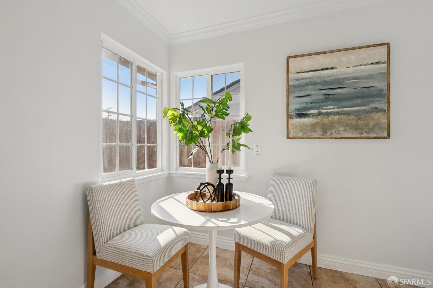 Detail Gallery Image 13 of 29 For 2379 Geraldine Dr, Pleasant Hill,  CA 94523 - 4 Beds | 3 Baths