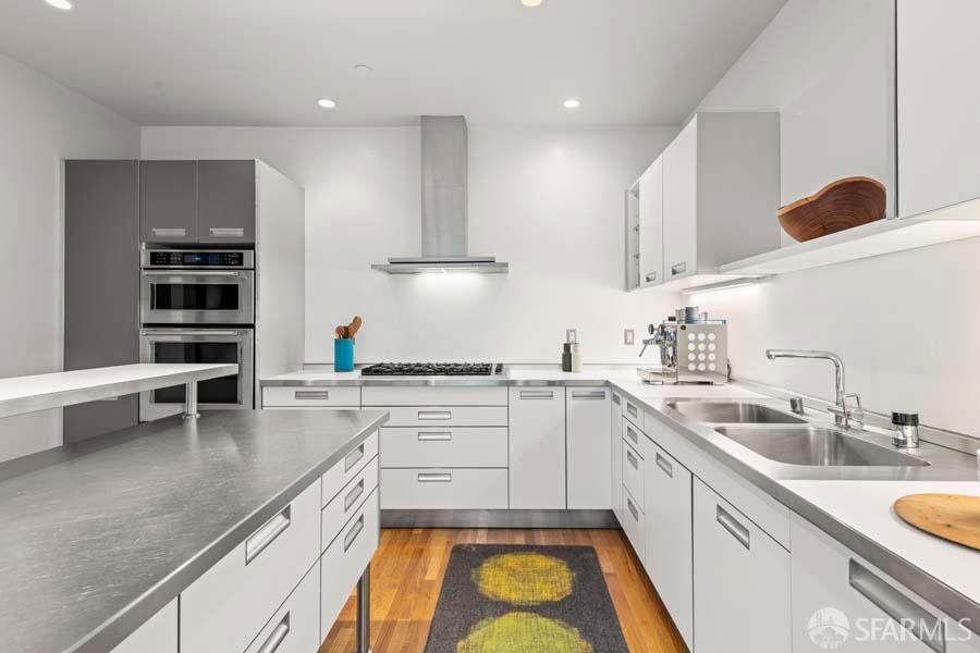 Detail Gallery Image 12 of 31 For 3153 Sacramento St, San Francisco,  CA 94115 - 3 Beds | 2/1 Baths