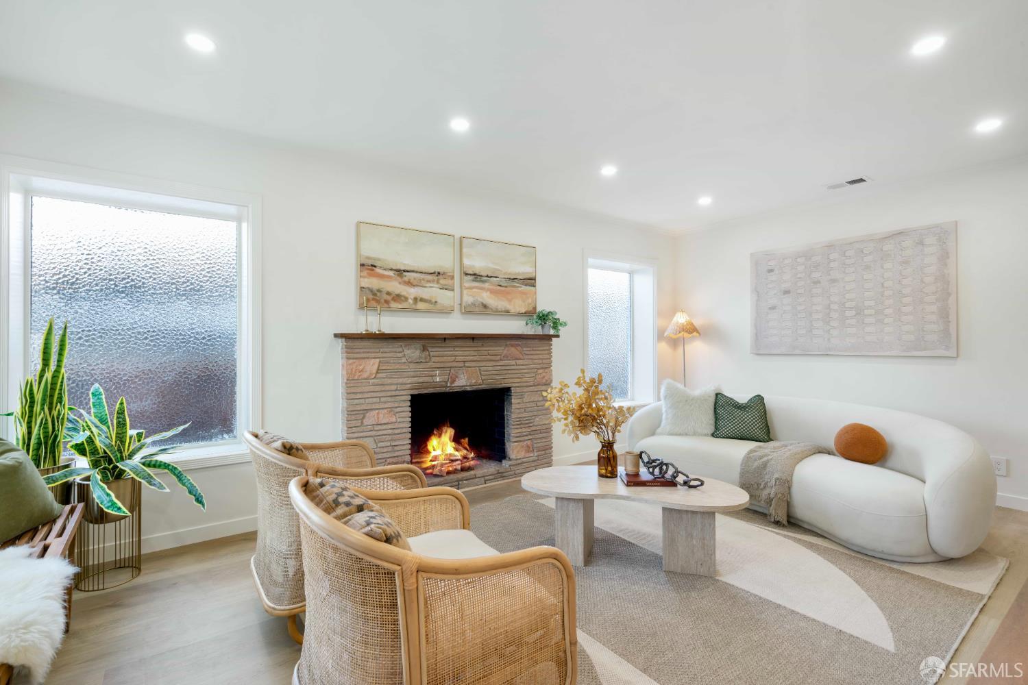 Detail Gallery Image 7 of 46 For 315 Hazelwood Dr, South San Francisco,  CA 94080 - 3 Beds | 2 Baths