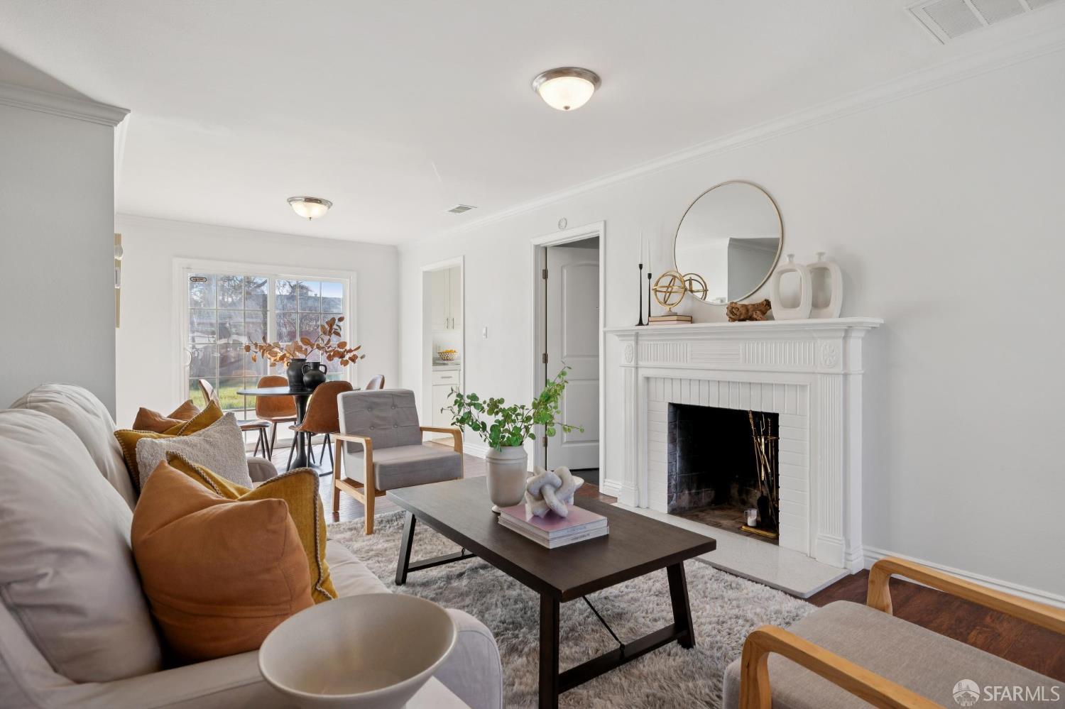 Detail Gallery Image 2 of 29 For 2379 Geraldine Dr, Pleasant Hill,  CA 94523 - 4 Beds | 3 Baths