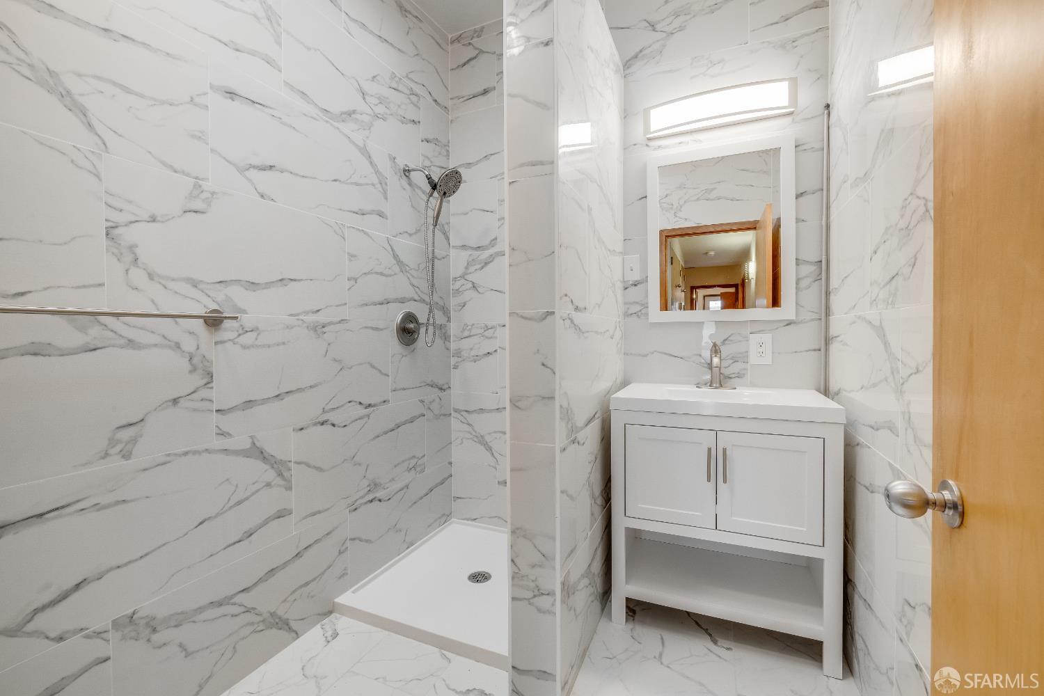 Detail Gallery Image 14 of 44 For 883 Sacramento St, San Francisco,  CA 94108 - – Beds | – Baths