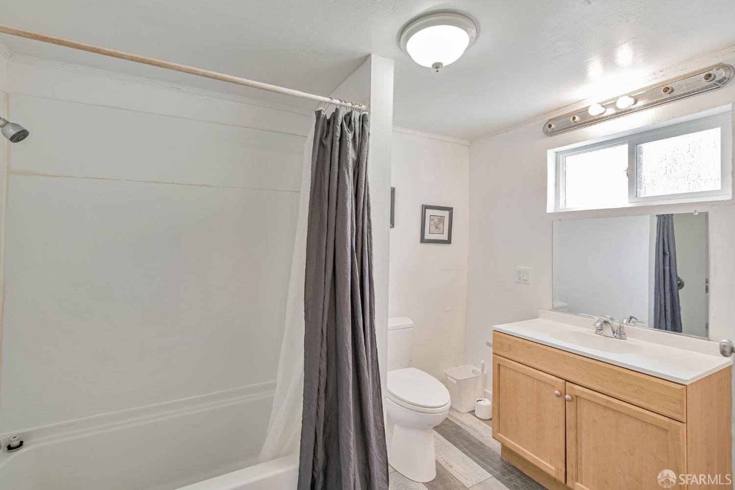Detail Gallery Image 26 of 31 For 3233 Ellis St, Berkeley,  CA 94703 - 3 Beds | 2 Baths