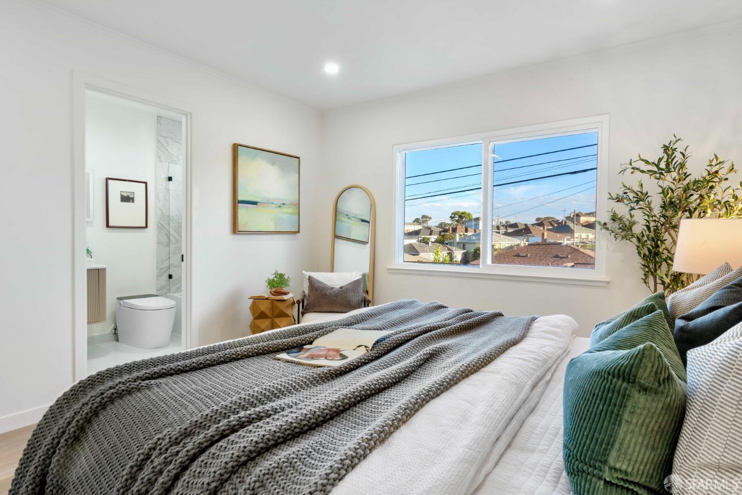 Detail Gallery Image 25 of 46 For 315 Hazelwood Dr, South San Francisco,  CA 94080 - 3 Beds | 2 Baths