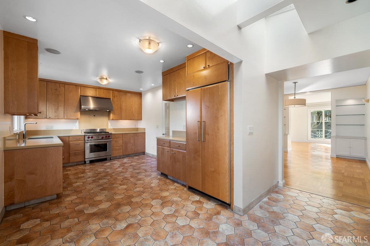 Detail Gallery Image 10 of 38 For 232 Presidio Ave, San Francisco,  CA 94115 - 4 Beds | 3/1 Baths