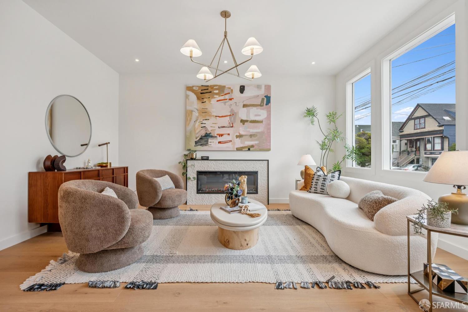 Detail Gallery Image 2 of 99 For 382 Lisbon St, San Francisco,  CA 94112 - 3 Beds | 4/1 Baths