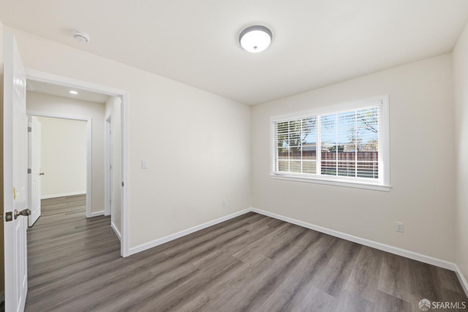 Detail Gallery Image 12 of 22 For 1942 Peggy Dr, Pleasant Hill,  CA 94523 - 3 Beds | 2 Baths