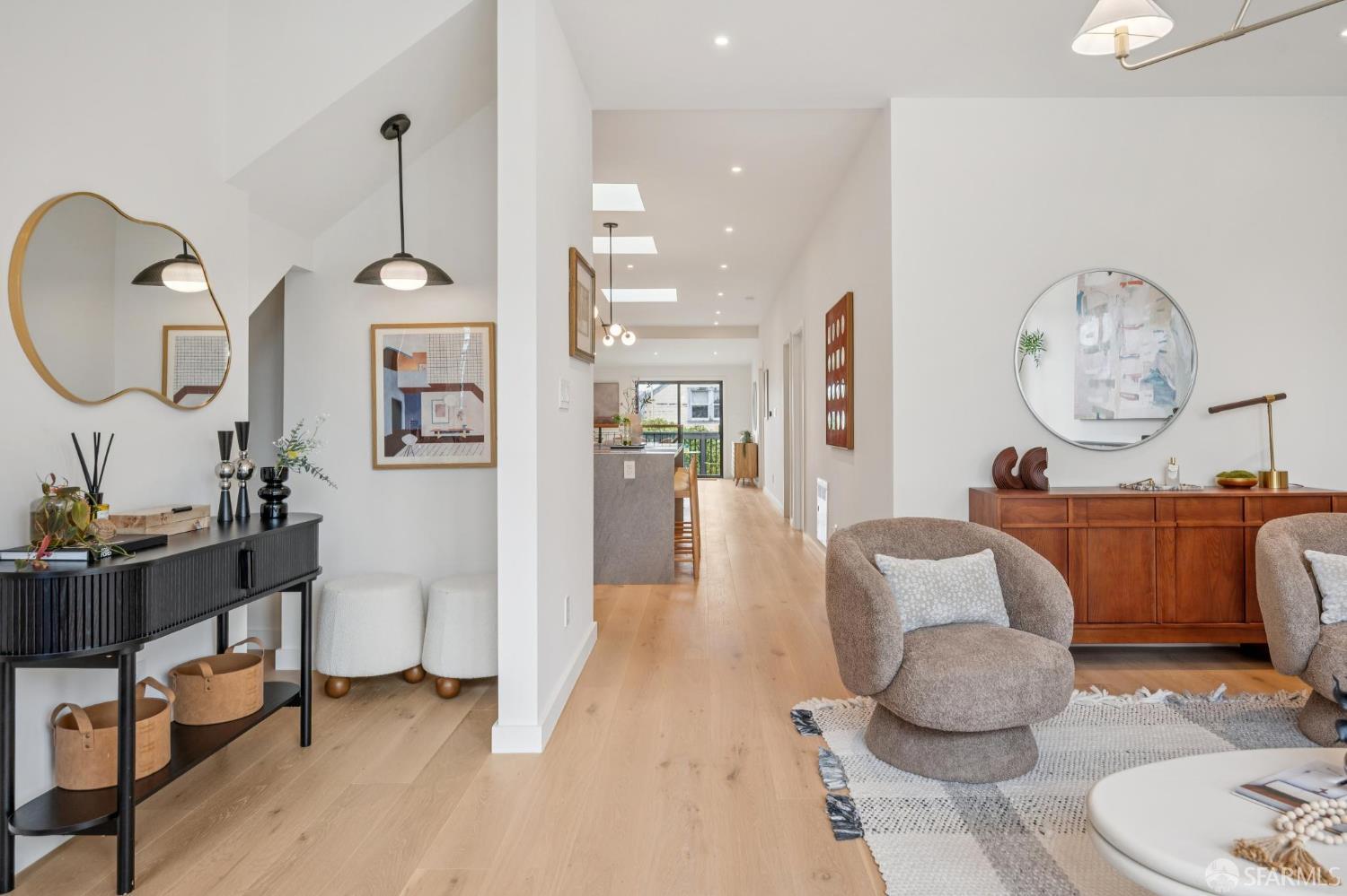 Detail Gallery Image 25 of 99 For 382 Lisbon St, San Francisco,  CA 94112 - 3 Beds | 4/1 Baths