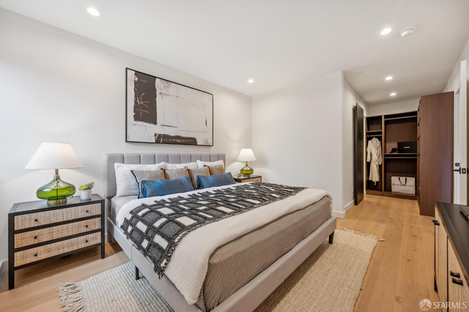 Detail Gallery Image 74 of 99 For 382 Lisbon St, San Francisco,  CA 94112 - 3 Beds | 4/1 Baths