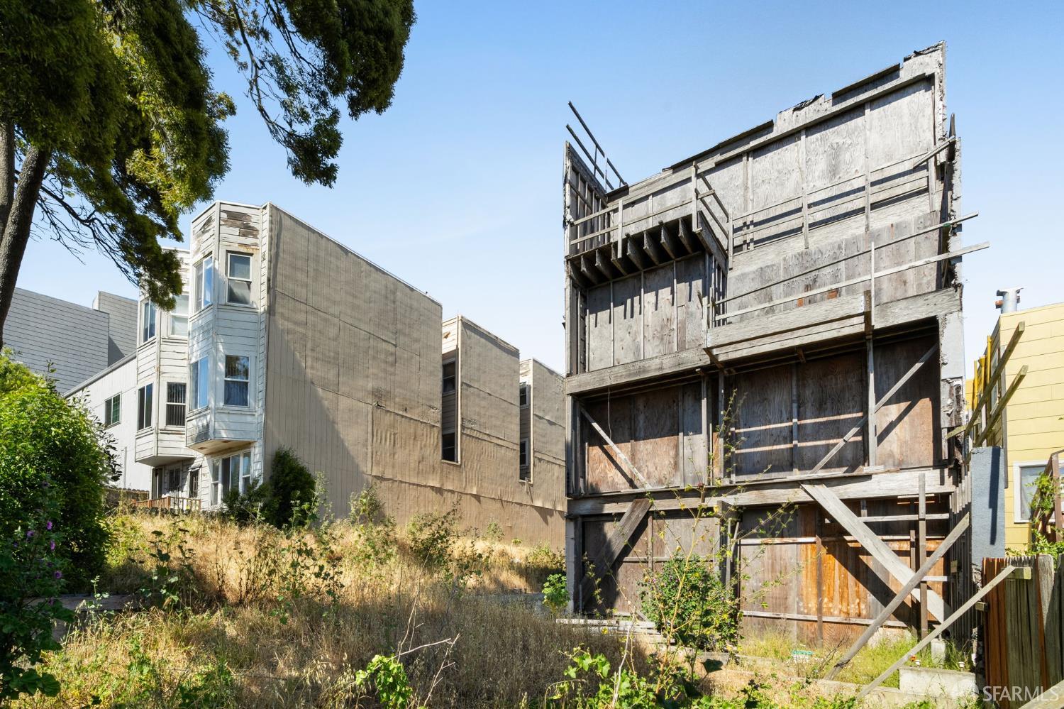 Detail Gallery Image 10 of 30 For 23 Wood St, San Francisco,  CA 94118 - – Beds | – Baths