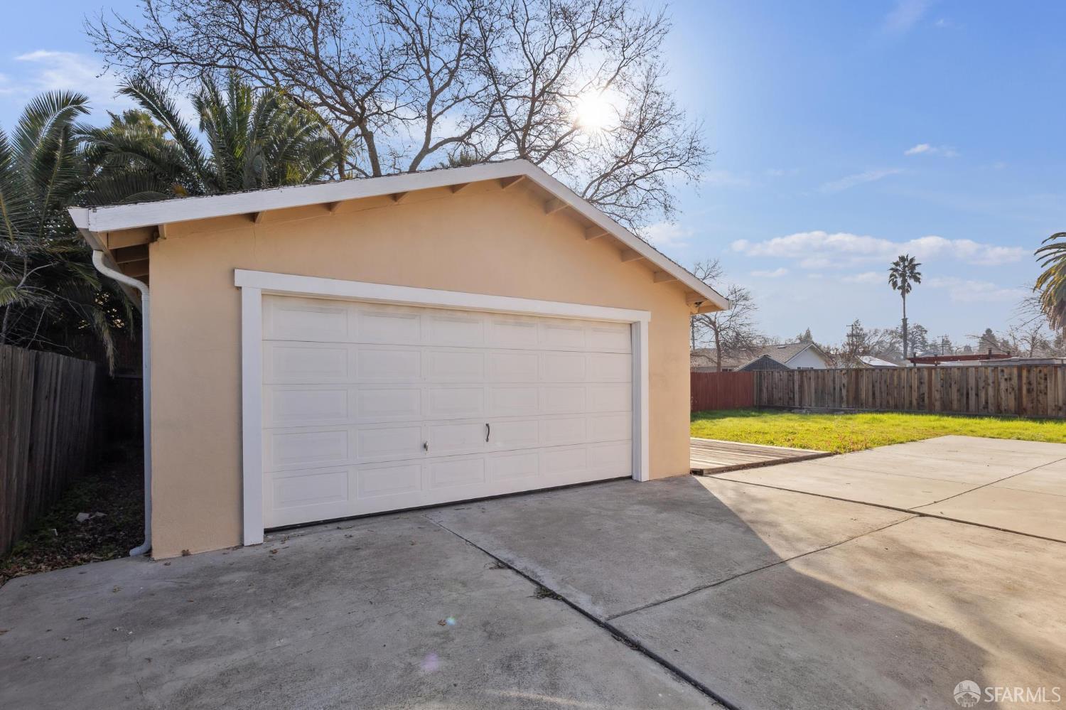 Detail Gallery Image 26 of 29 For 2379 Geraldine Dr, Pleasant Hill,  CA 94523 - 4 Beds | 3 Baths