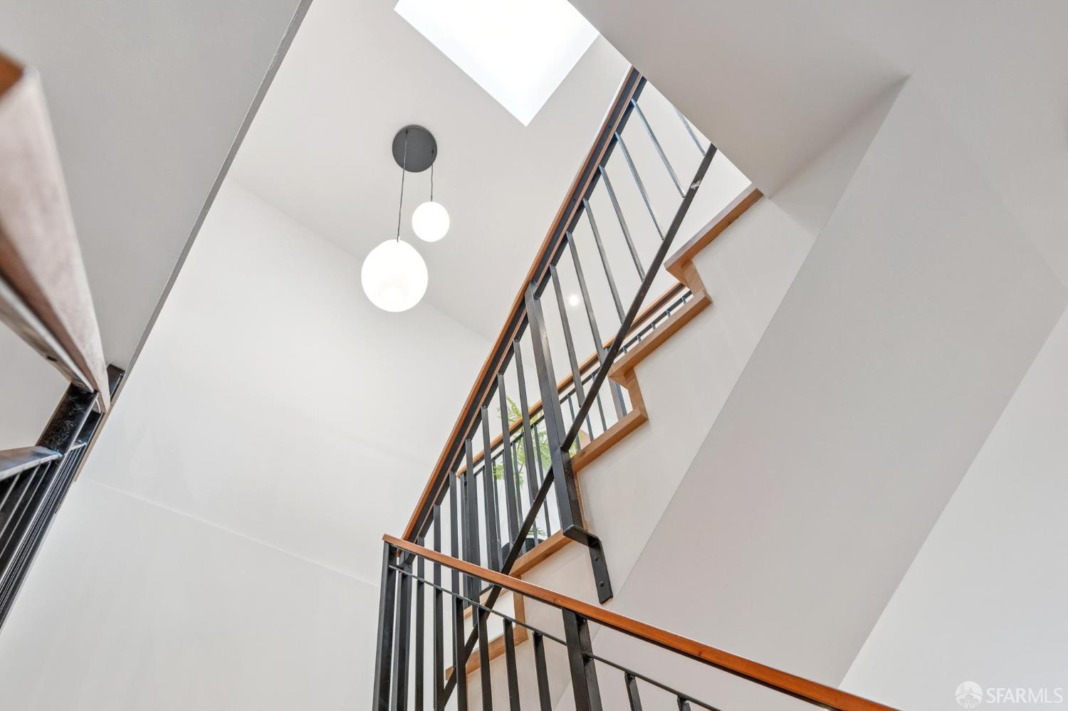 Detail Gallery Image 65 of 99 For 382 Lisbon St, San Francisco,  CA 94112 - 3 Beds | 4/1 Baths