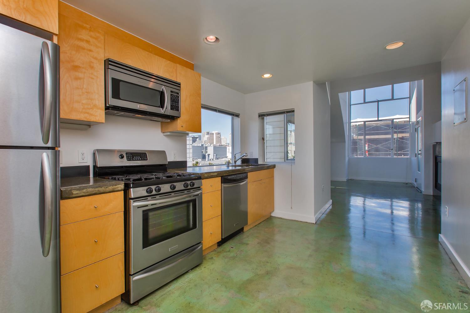 Detail Gallery Image 4 of 15 For 52 Rausch St #301,  San Francisco,  CA 94103 - 2 Beds | 2 Baths