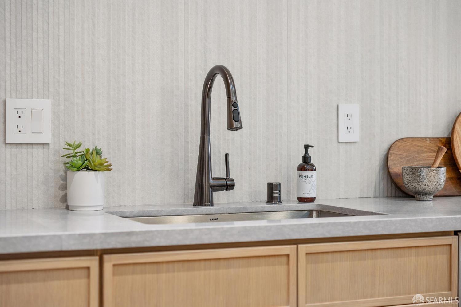 Detail Gallery Image 29 of 99 For 382 Lisbon St, San Francisco,  CA 94112 - 3 Beds | 4/1 Baths