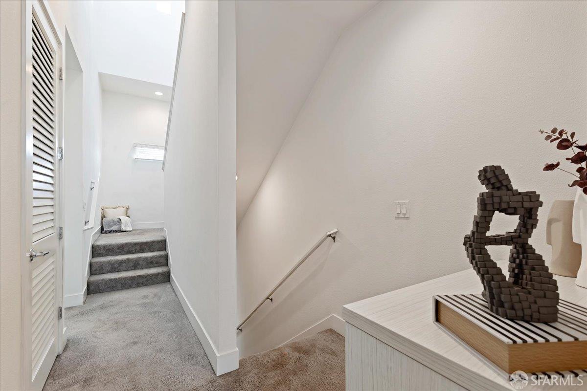 Detail Gallery Image 19 of 37 For 7991 Regional Cmn, Dublin,  CA 94568 - 3 Beds | 3 Baths