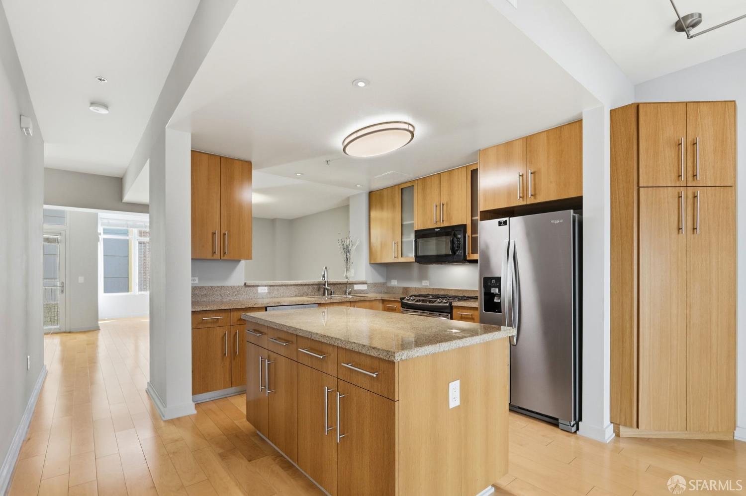 Detail Gallery Image 16 of 63 For 25 S 3rd St #118,  San Jose,  CA 95113 - 3 Beds | 3 Baths