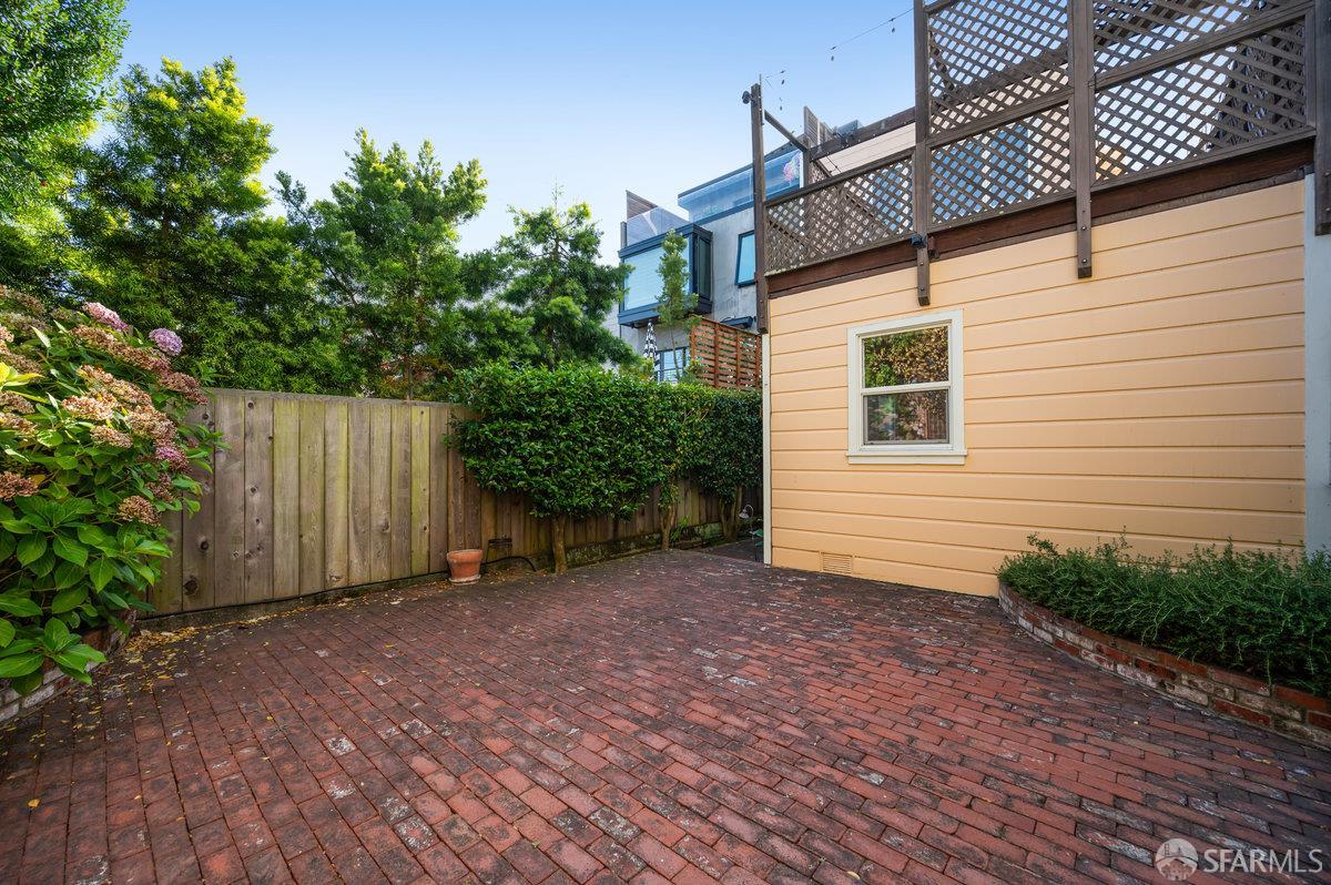 Detail Gallery Image 33 of 38 For 232 Presidio Ave, San Francisco,  CA 94115 - 4 Beds | 3/1 Baths