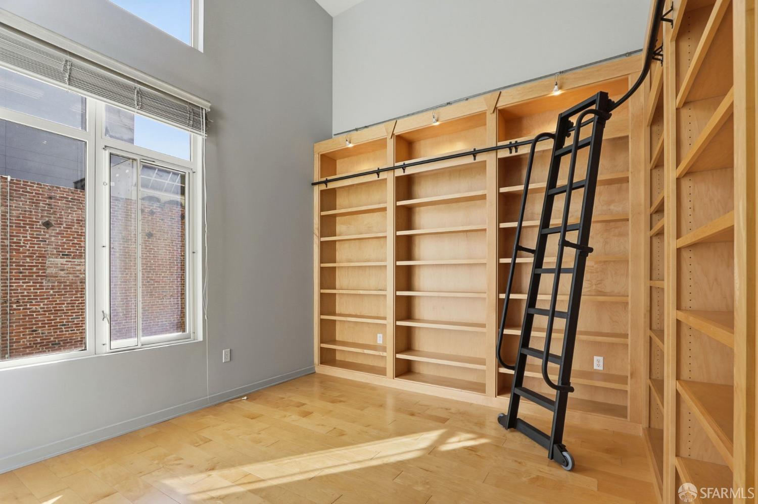 Detail Gallery Image 22 of 63 For 25 S 3rd St #118,  San Jose,  CA 95113 - 3 Beds | 3 Baths