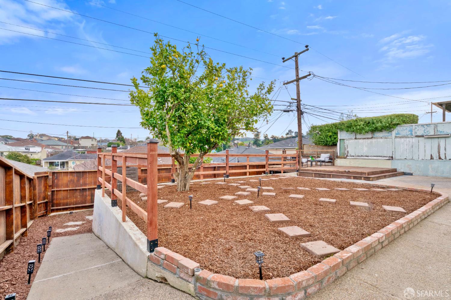 Detail Gallery Image 41 of 46 For 315 Hazelwood Dr, South San Francisco,  CA 94080 - 3 Beds | 2 Baths