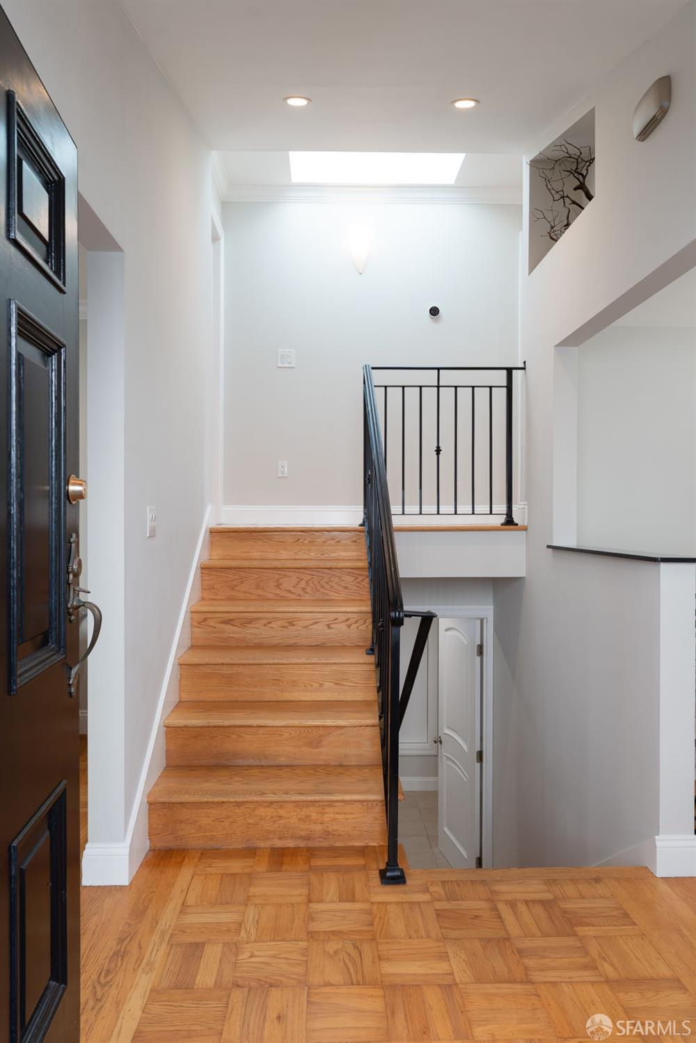 Detail Gallery Image 6 of 70 For 311 Lakeshore Dr, San Francisco,  CA 94132 - 3 Beds | 3 Baths