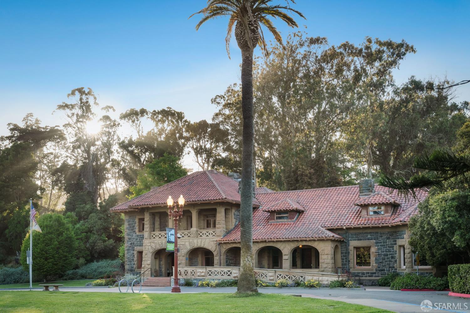 Detail Gallery Image 26 of 30 For 23 Wood St, San Francisco,  CA 94118 - – Beds | – Baths