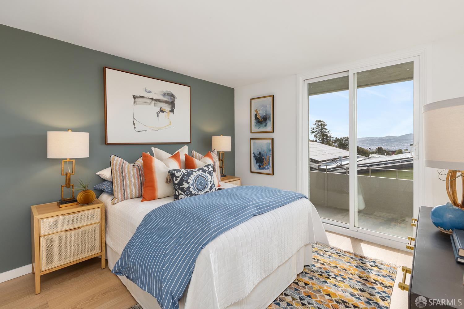 Detail Gallery Image 38 of 46 For 5004 Diamond Heights Blvd, San Francisco,  CA 94131 - 4 Beds | 2/1 Baths