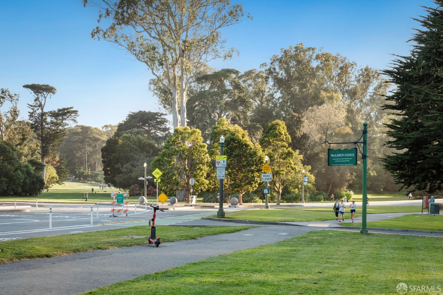 Detail Gallery Image 27 of 30 For 23 Wood St, San Francisco,  CA 94118 - – Beds | – Baths