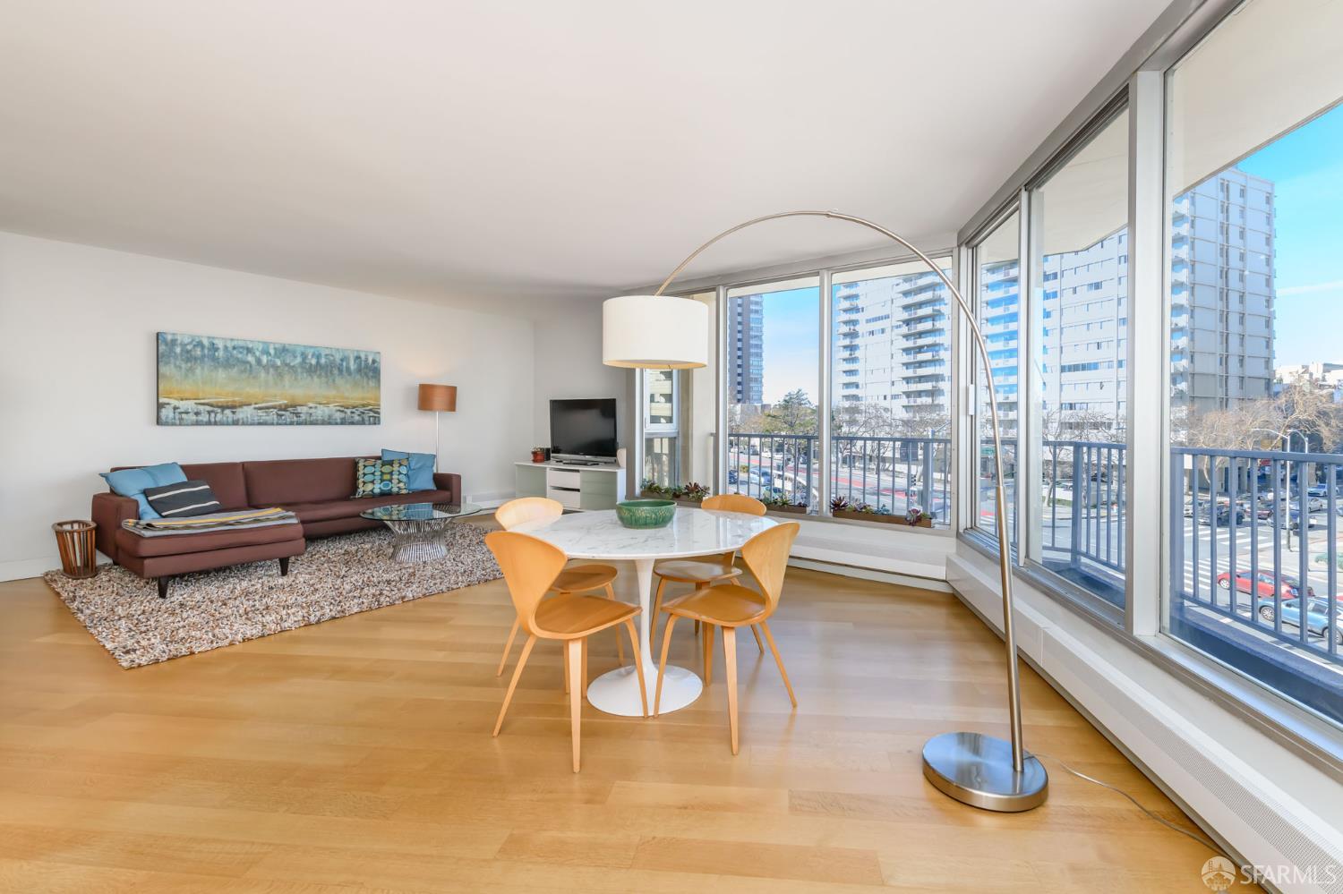 Photo #1: 426099515 Listing: Photo #1