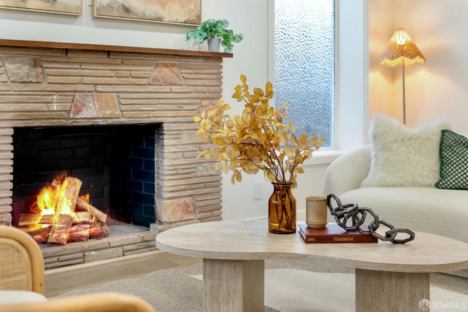 Detail Gallery Image 10 of 46 For 315 Hazelwood Dr, South San Francisco,  CA 94080 - 3 Beds | 2 Baths