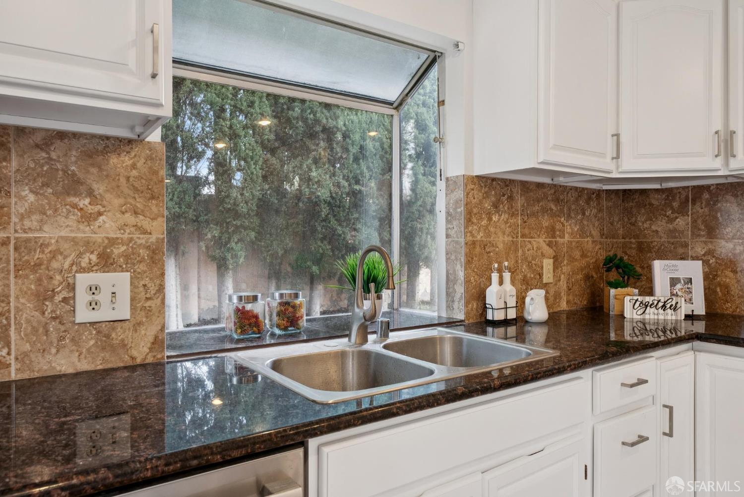 Detail Gallery Image 19 of 54 For 4469 Pampas Cir, Antioch,  CA 94531 - 3 Beds | 2/1 Baths