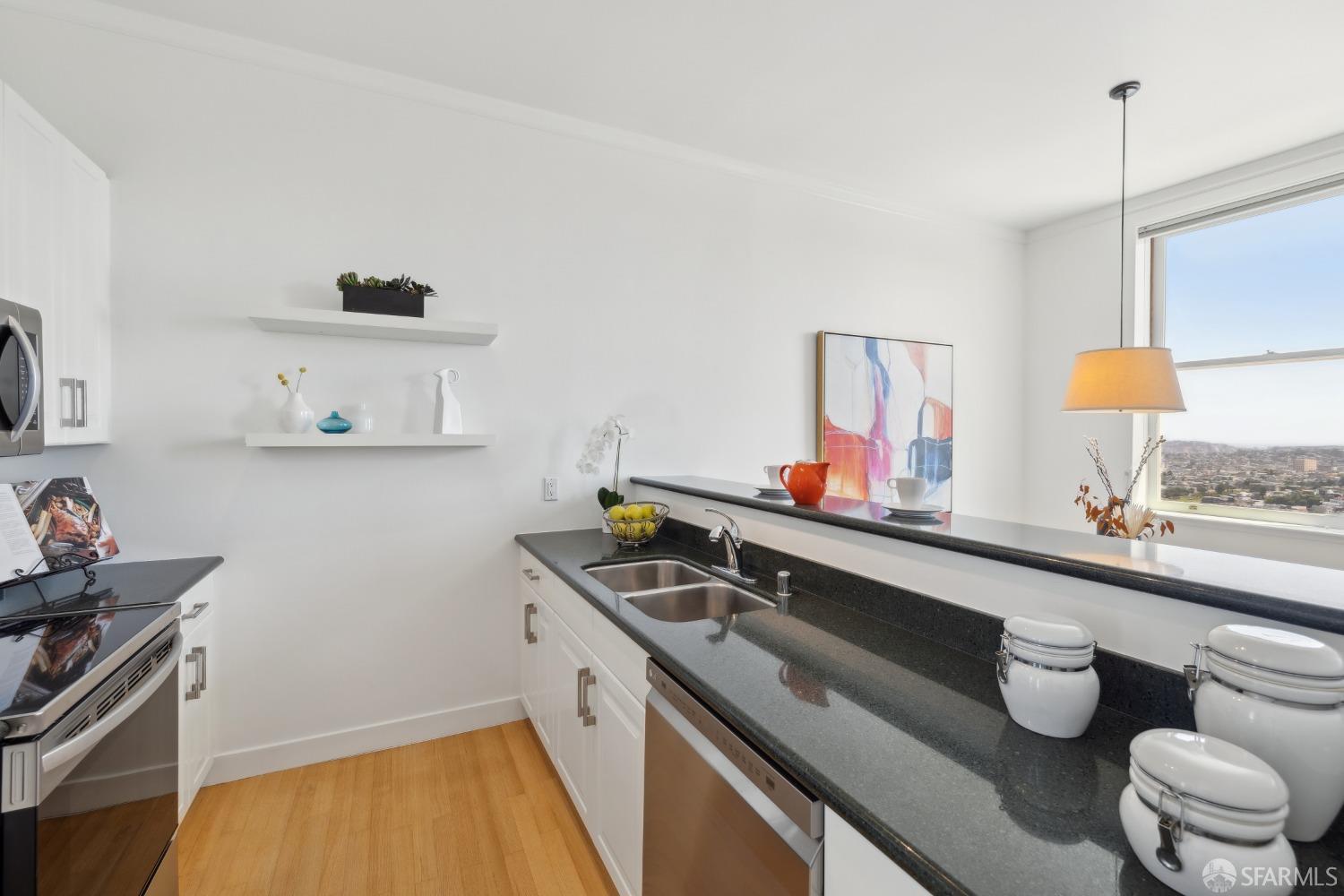 Photo #18: 426099939 Listing: Photo #18