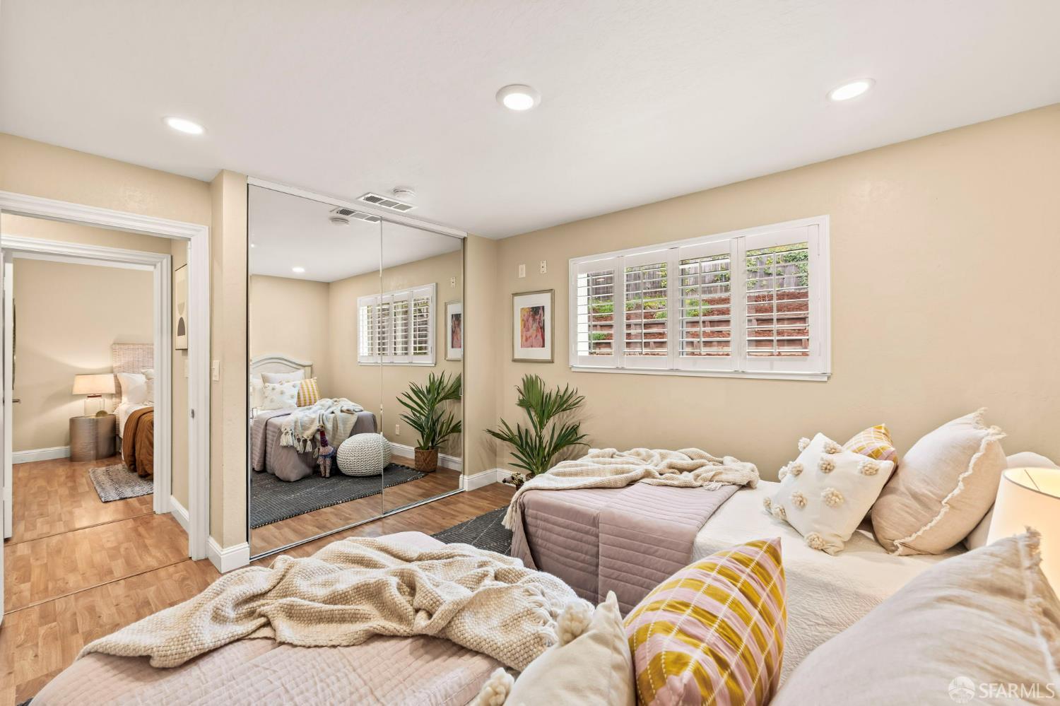 Detail Gallery Image 39 of 59 For 1548 Fieldcrest Dr, Pleasant Hill,  CA 94523 - 4 Beds | 2/1 Baths