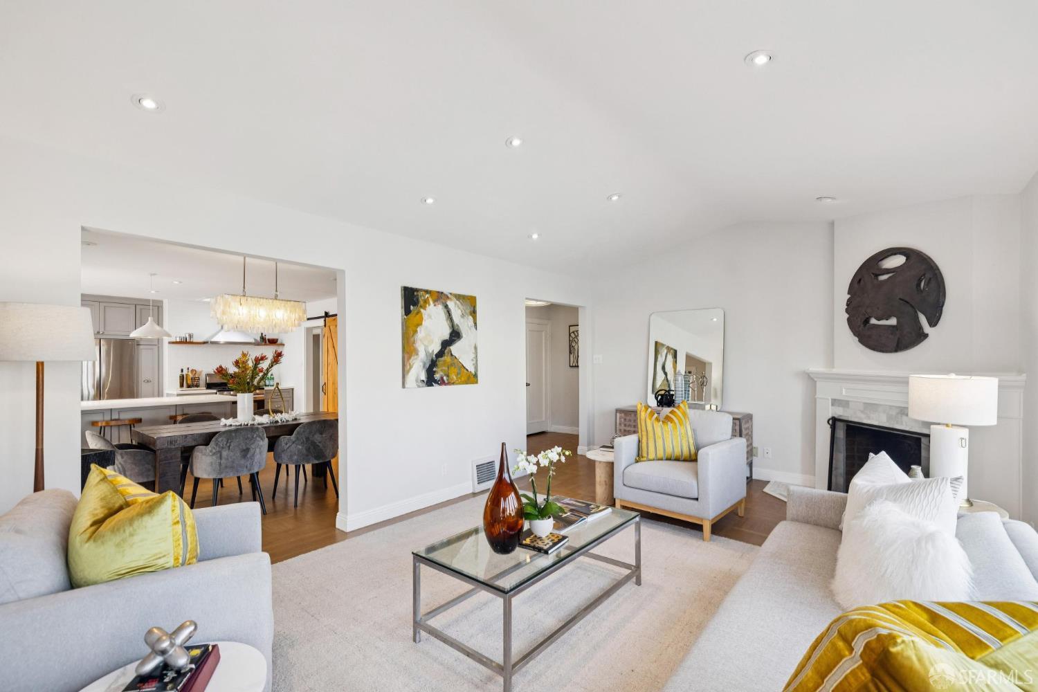 Detail Gallery Image 7 of 51 For 575 Teresita Blvd, San Francisco,  CA 94127 - 3 Beds | 2 Baths