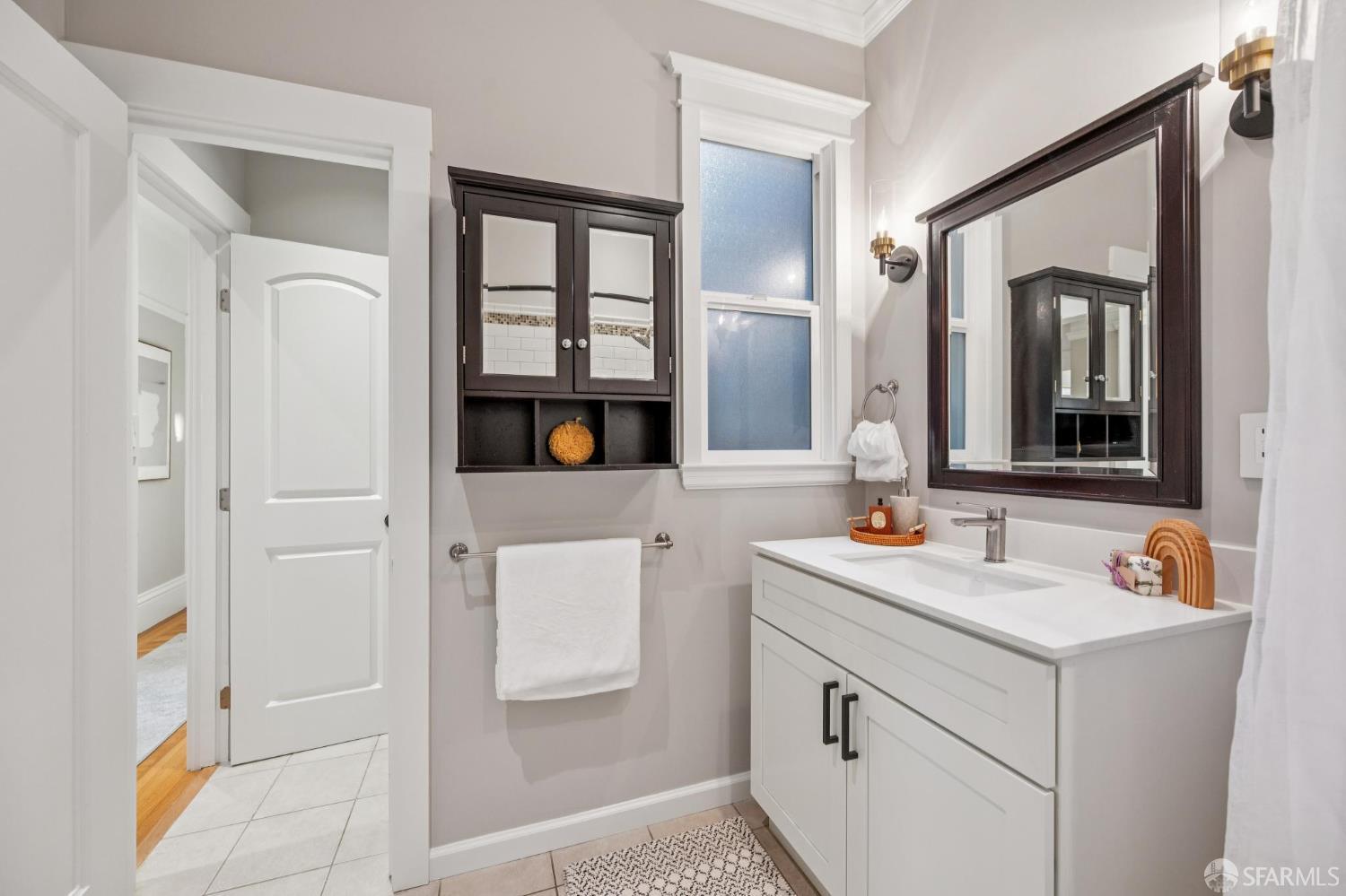 Detail Gallery Image 22 of 27 For 1267 Chestnut St #3,  San Francisco,  CA 94118 - 2 Beds | 1 Baths