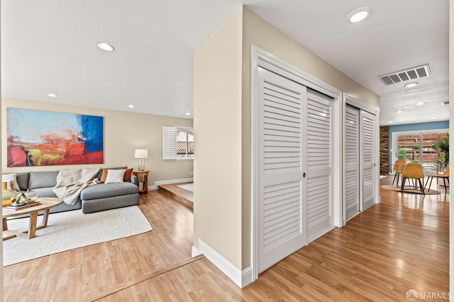 Detail Gallery Image 27 of 59 For 1548 Fieldcrest Dr, Pleasant Hill,  CA 94523 - 4 Beds | 2/1 Baths