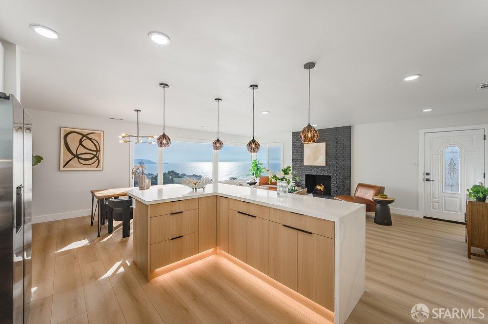 Detail Gallery Image 30 of 83 For 99 Montebello Dr, Daly City,  CA 94015 - 4 Beds | 3 Baths