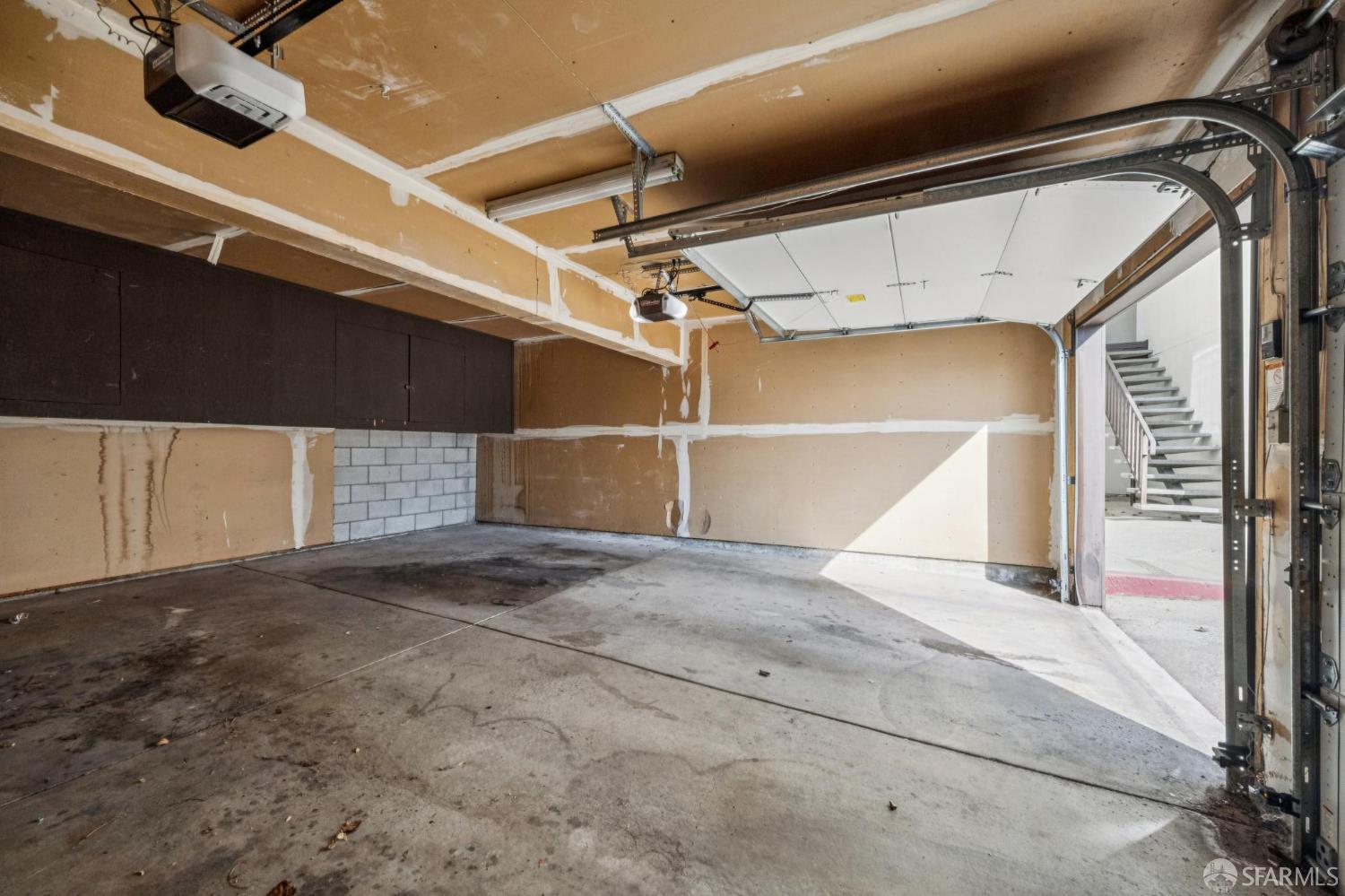 Detail Gallery Image 31 of 31 For 21117 Gary Dr #116,  Castro Valley,  CA 94546 - 2 Beds | 2 Baths