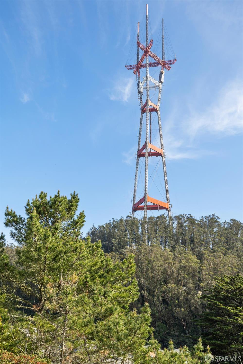 Detail Gallery Image 45 of 47 For 235 Oak Park Dr, San Francisco,  CA 94131 - 6 Beds | 3 Baths