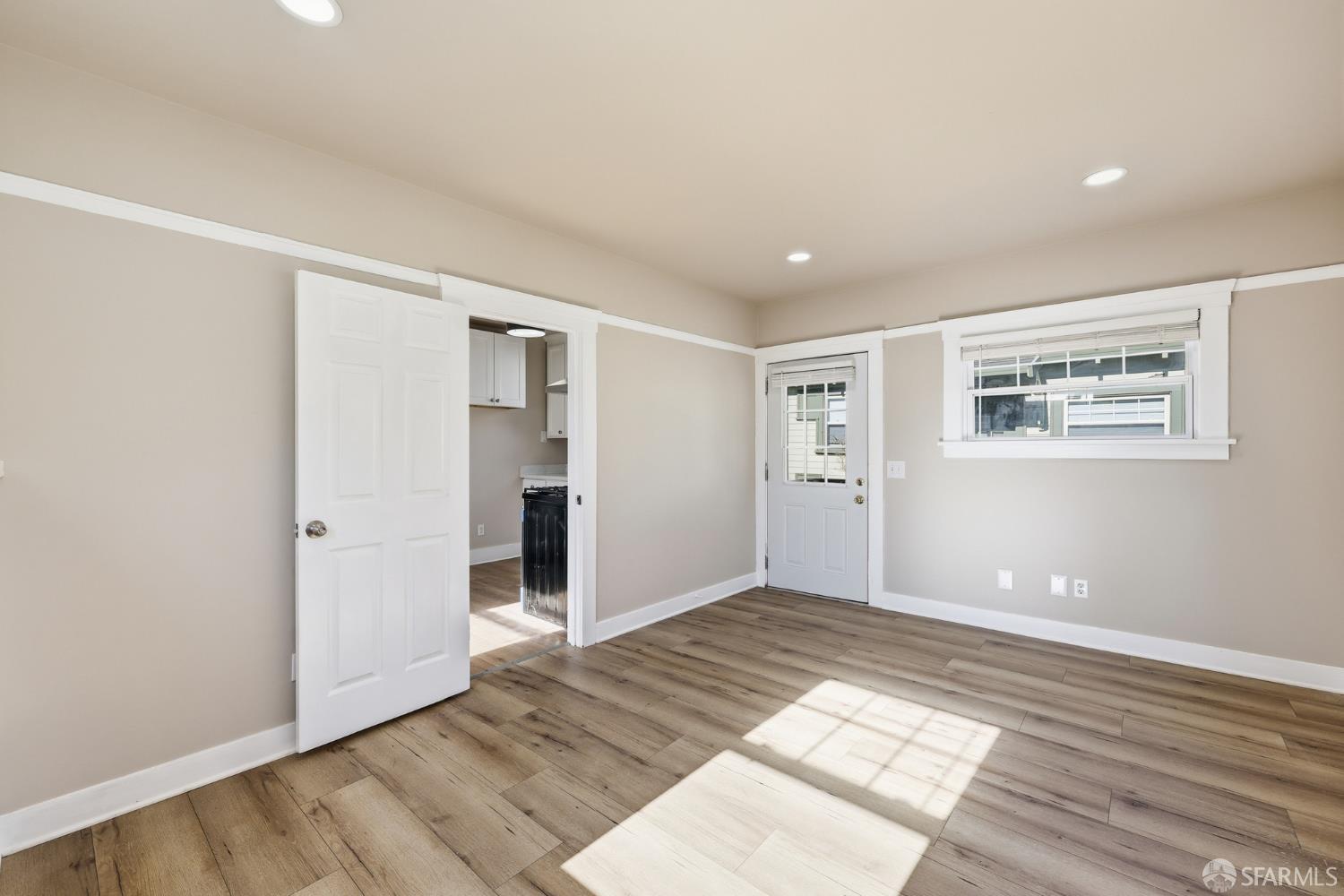 Detail Gallery Image 19 of 29 For 1504 10th St, Berkeley,  CA 94710 - – Beds | – Baths