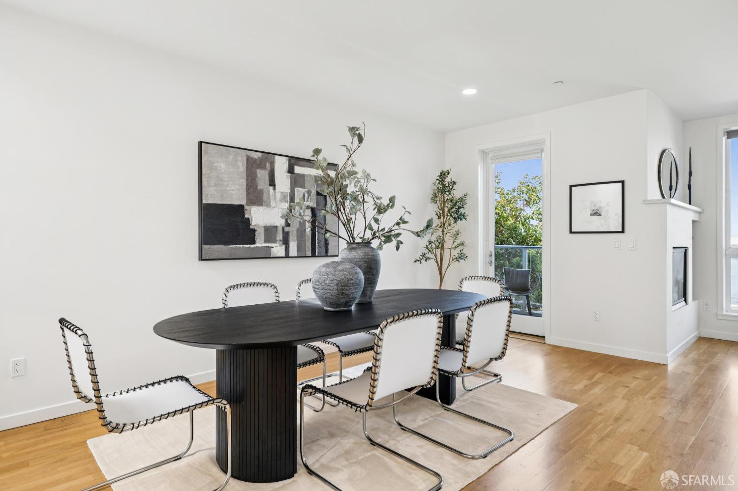 Detail Gallery Image 12 of 41 For 3190 Scott St #308,  San Francisco,  CA 94123 - 2 Beds | 2 Baths