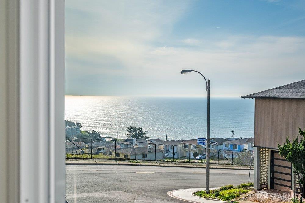 Detail Gallery Image 41 of 83 For 99 Montebello Dr, Daly City,  CA 94015 - 4 Beds | 3 Baths