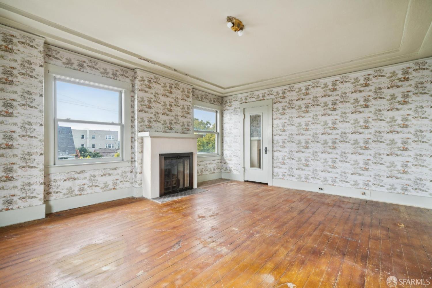 Detail Gallery Image 24 of 47 For 402 Newton Ave, Oakland,  CA 94606 - 5 Beds | 1 Baths