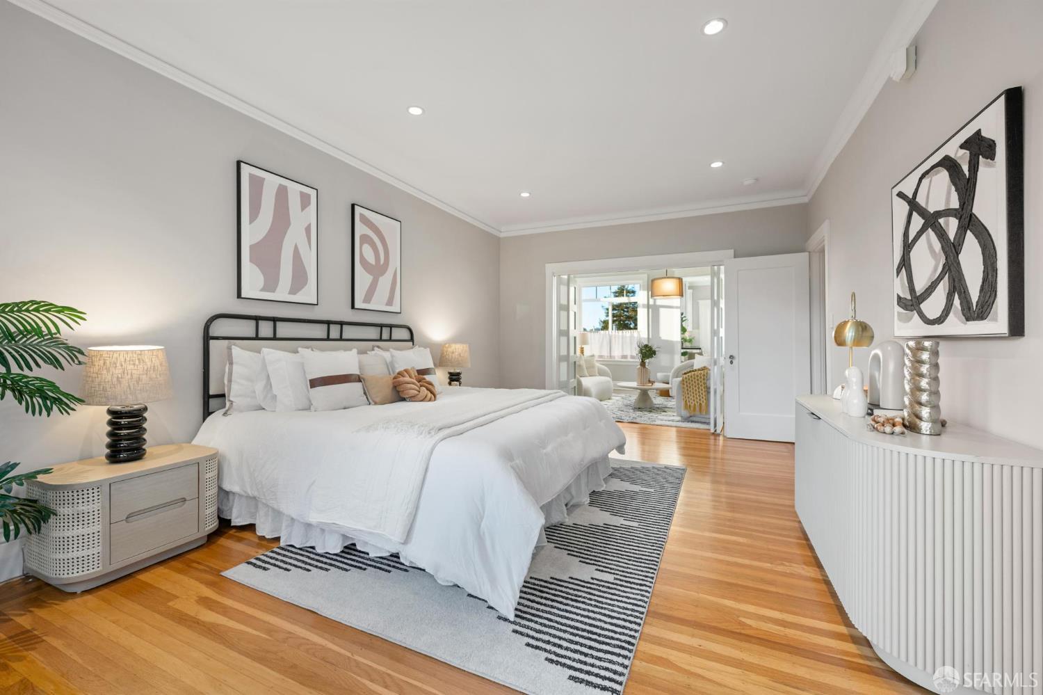 Detail Gallery Image 14 of 27 For 1267 Chestnut St #3,  San Francisco,  CA 94118 - 2 Beds | 1 Baths