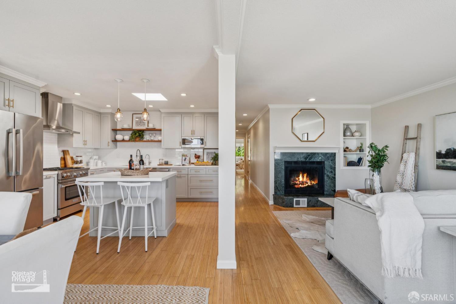 Photo #9: 426099980 Listing: Photo #9