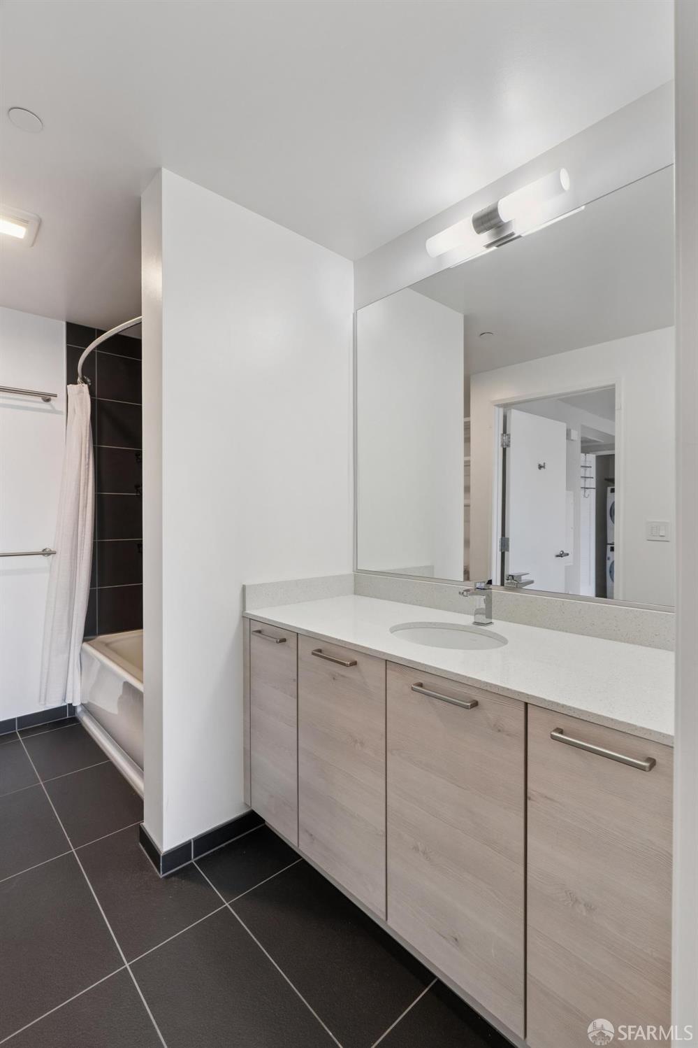 Detail Gallery Image 35 of 40 For 1075 Market St #606,  San Francisco,  CA 94103 - 1 Beds | 1 Baths