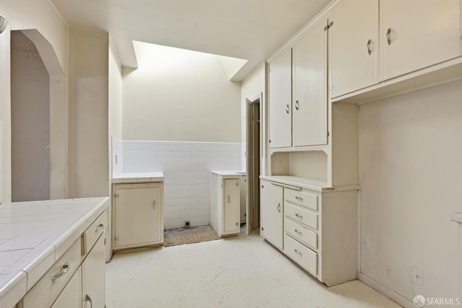 Detail Gallery Image 13 of 41 For 619 Cayuga Ave, San Francisco,  CA 94112 - 2 Beds | 1 Baths