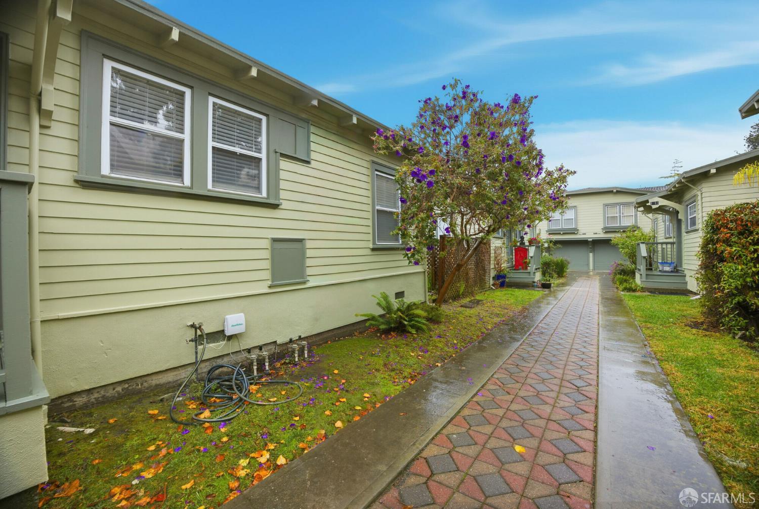 Detail Gallery Image 6 of 29 For 1504 10th St, Berkeley,  CA 94710 - – Beds | – Baths