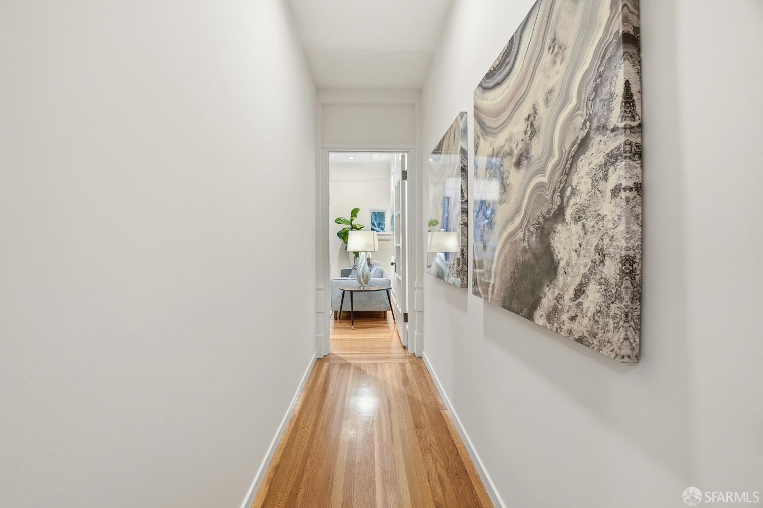 Detail Gallery Image 15 of 42 For 1760 Pacific Ave #4,  San Francisco,  CA 94109 - 3 Beds | 2 Baths